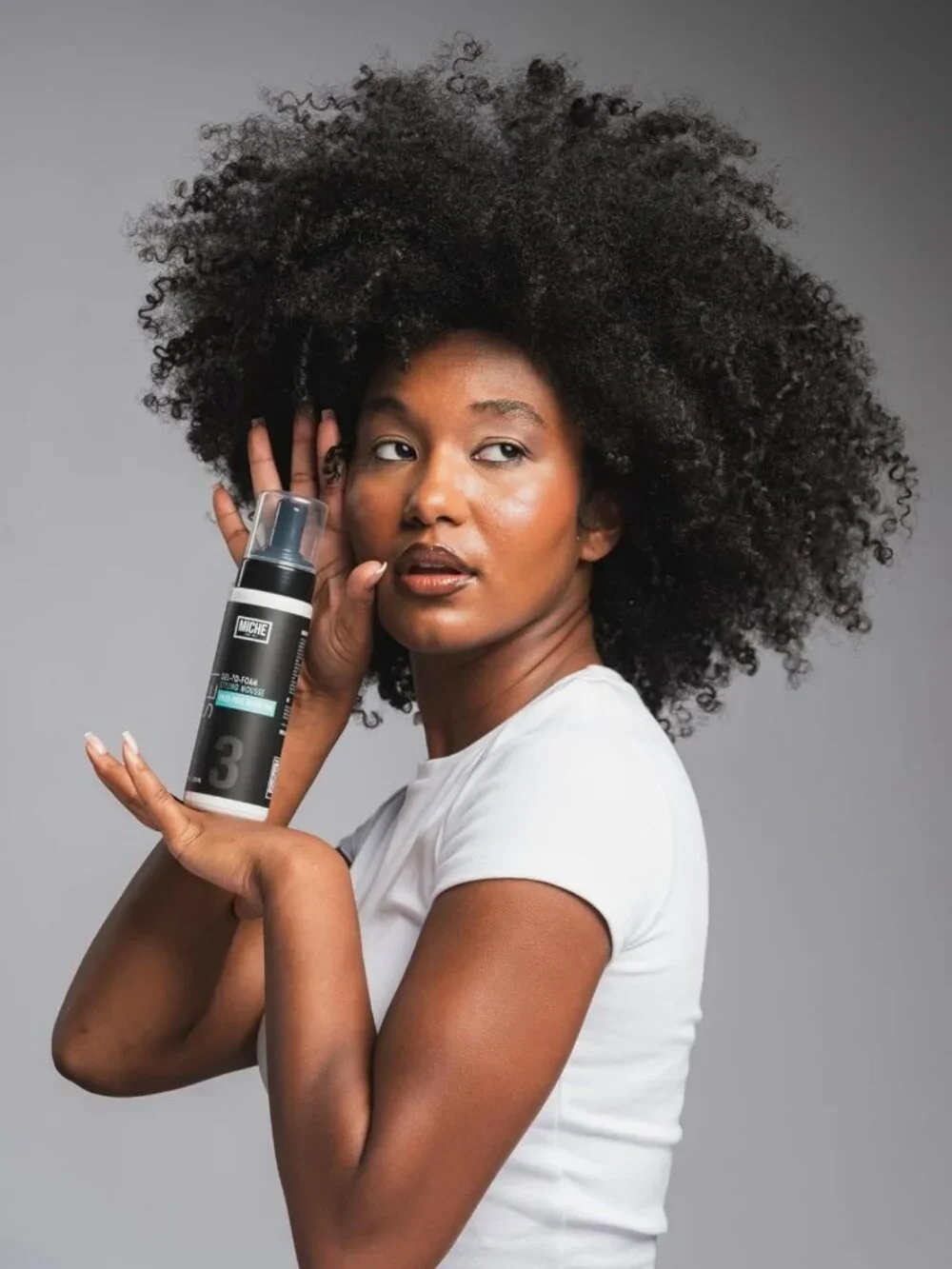 Lightweight Gel to Foam Mousse - Long-Lasting Hold, Frizz Control, All Hair